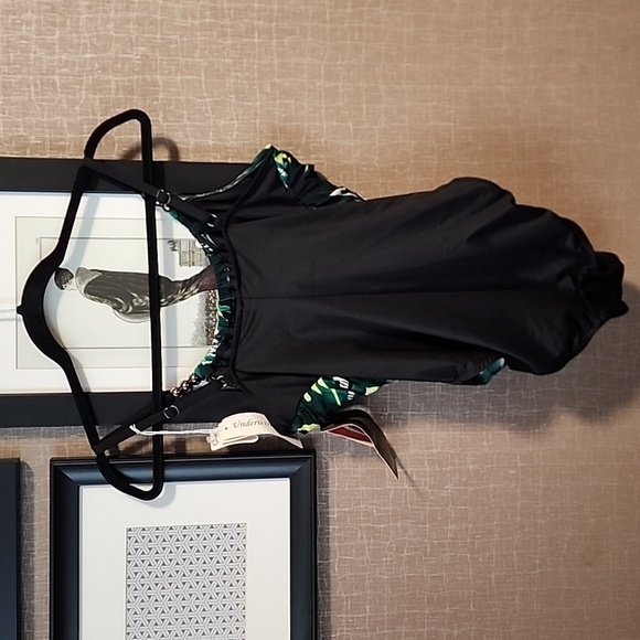 Magicsuit Lisa Barbados One Piece Swimsuit - Picture 7 of 14